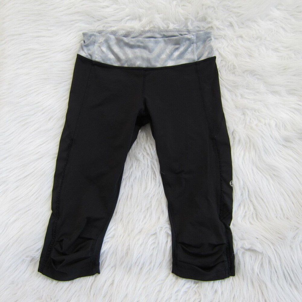 Lululemon Crop Pants with Mesh and Ruffle Trim Size 6 Black Gray